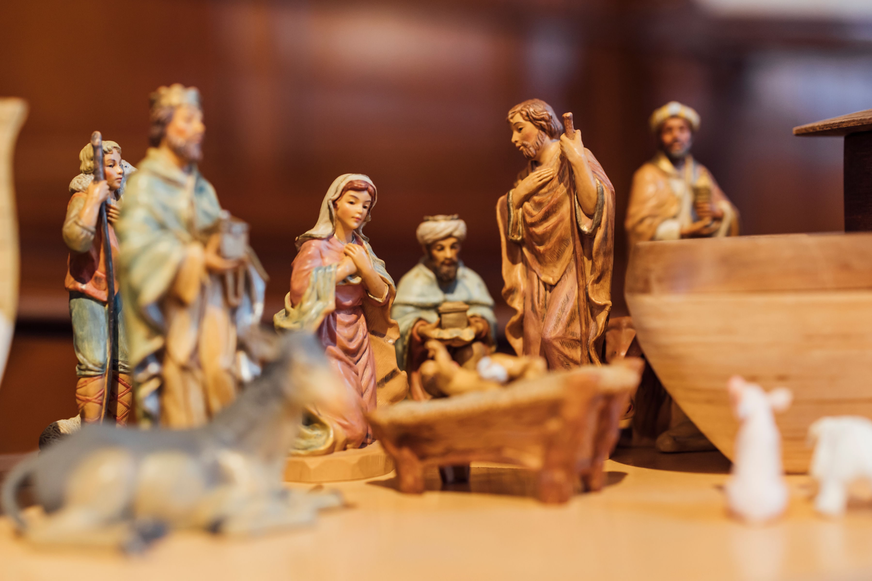 @ bearwalk cinema Close up of clay figures in a creche